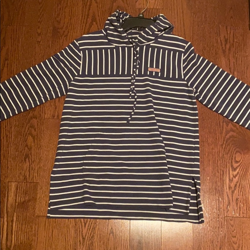 Vineyard vines shirt
